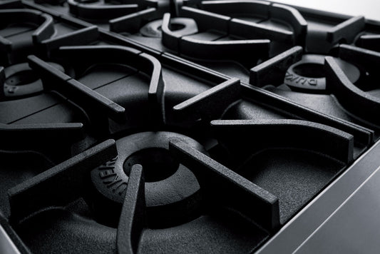 Dukers Commercial 60" Combination 6 Burners Hot Plate and 24" Griddle Top with 2 Oven Combination Cabinet in Stainless Steel Doba