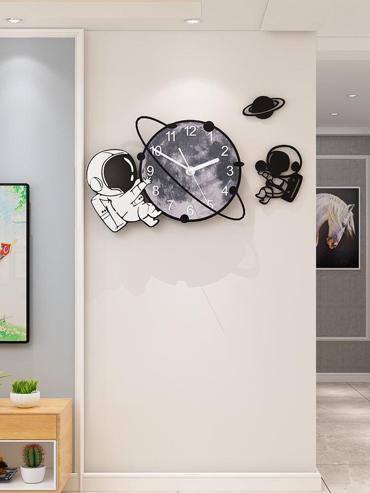 Astronaut Wall Clock - Divine Heart L.A.