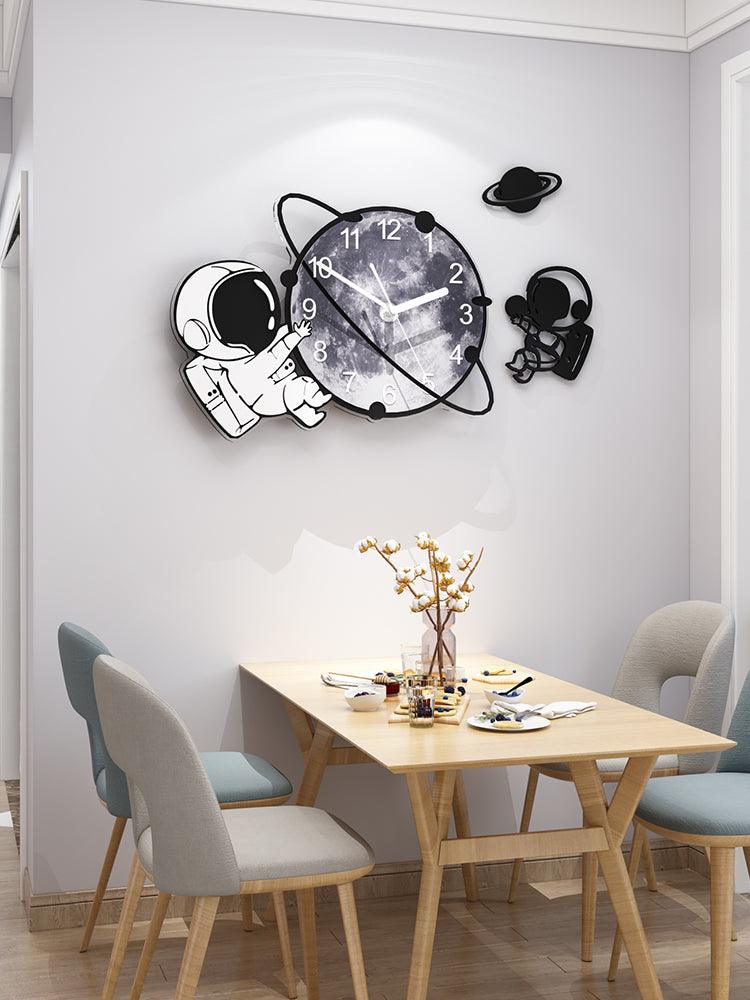 Astronaut Wall Clock - Divine Heart L.A.