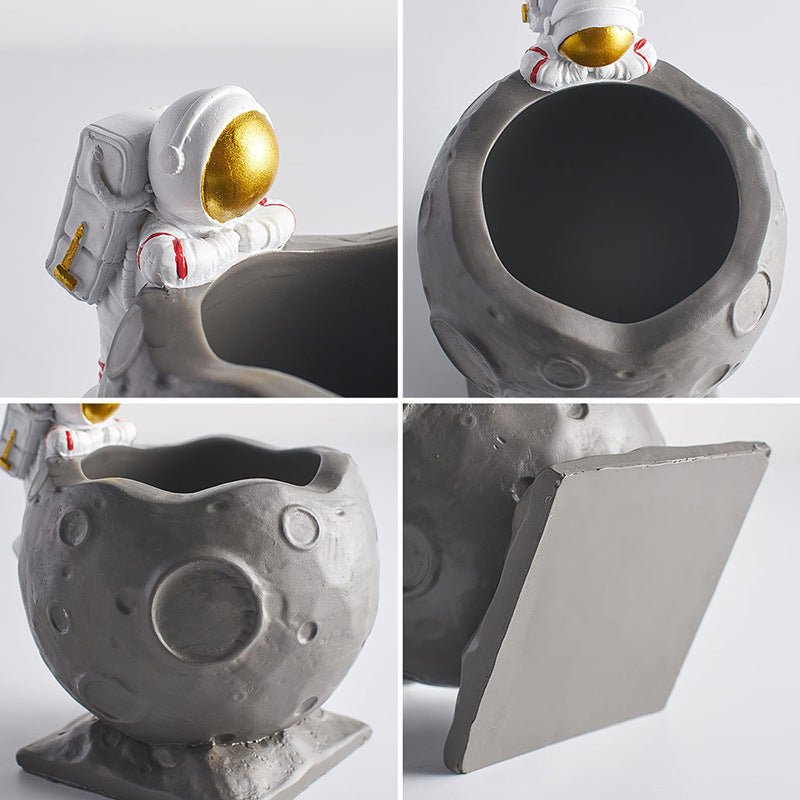 Be Curious Lil Astronaut Pen Holder - Divine Heart L.A.