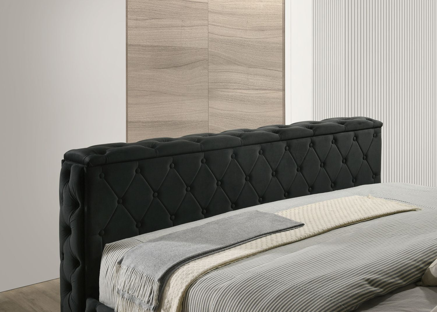 538270511
